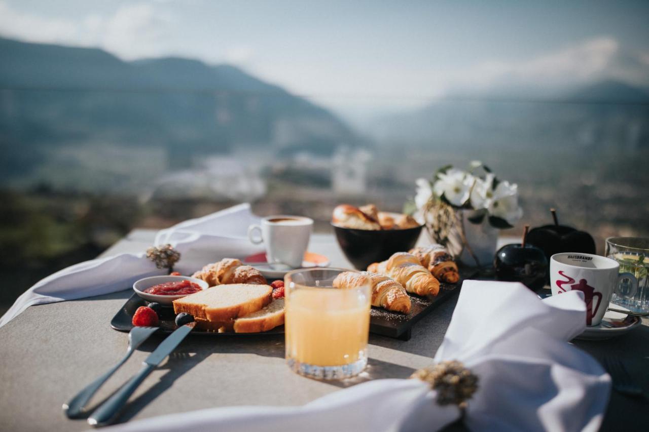 La Vista Panoramic Hideaway (Adults Only) Bed and Breakfast Tirolo Exteriör bild