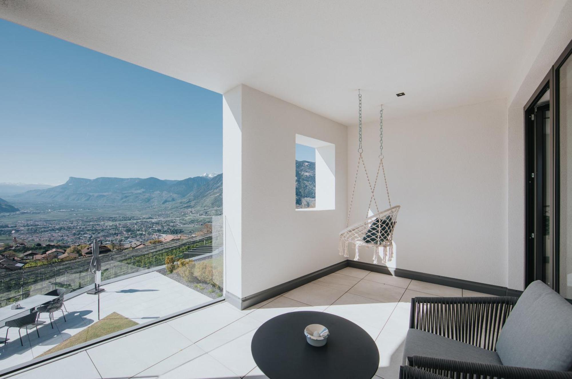 La Vista Panoramic Hideaway (Adults Only) Bed and Breakfast Tirolo Rum bild